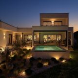 Maison d&rsquo;architecte en Rhône-Alpes : retour sur une villa contemporaine un an après sa livraison